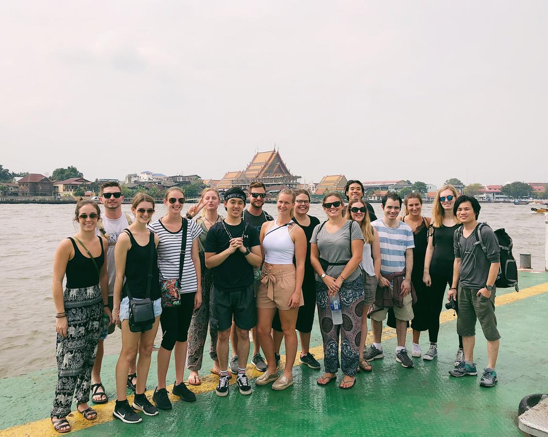 Once Again Hostel Bangkok Exterior photo